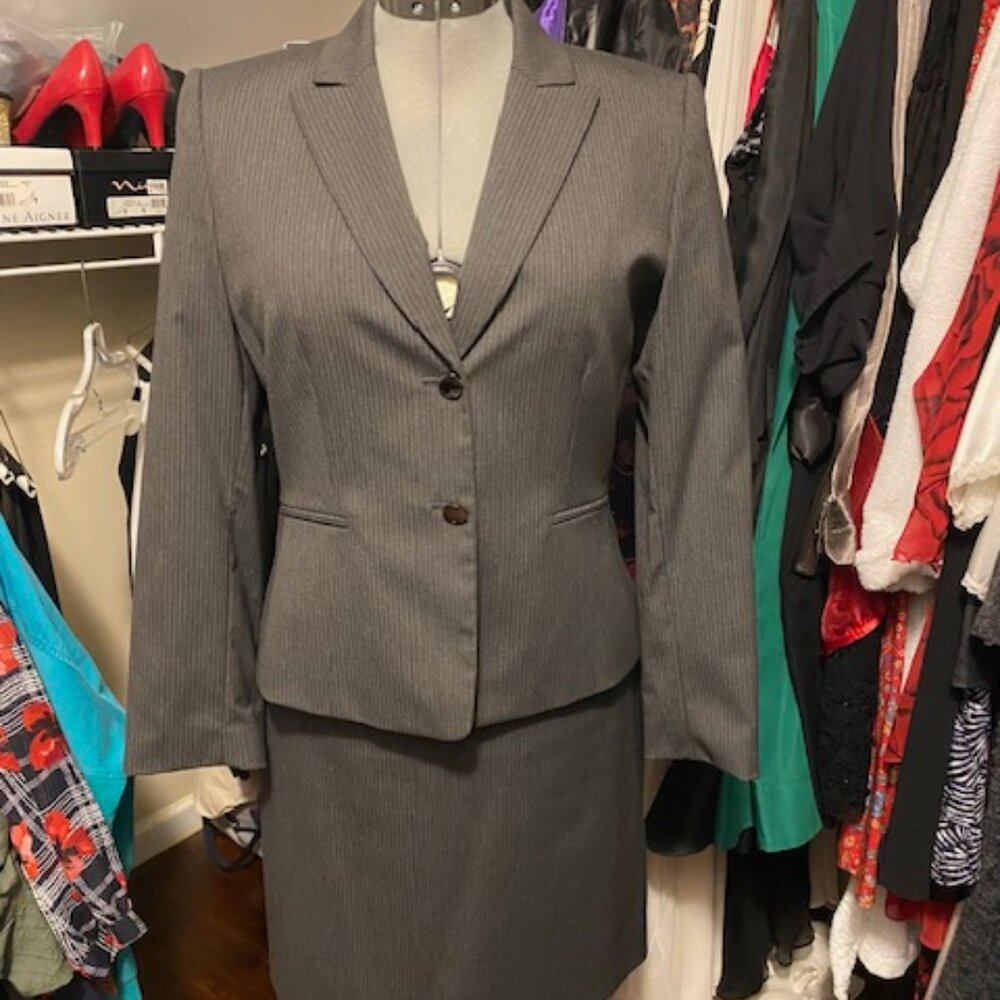 Women's Suit